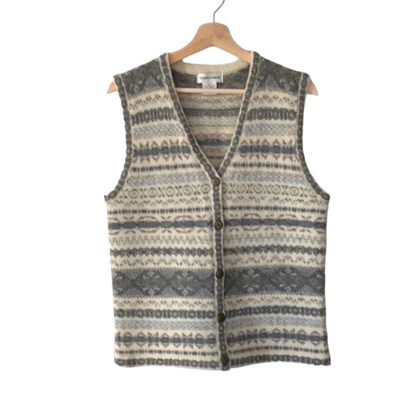 Vintage Jackets & Blazers - Vintage Grandmacore 100% Wool Vest, size M